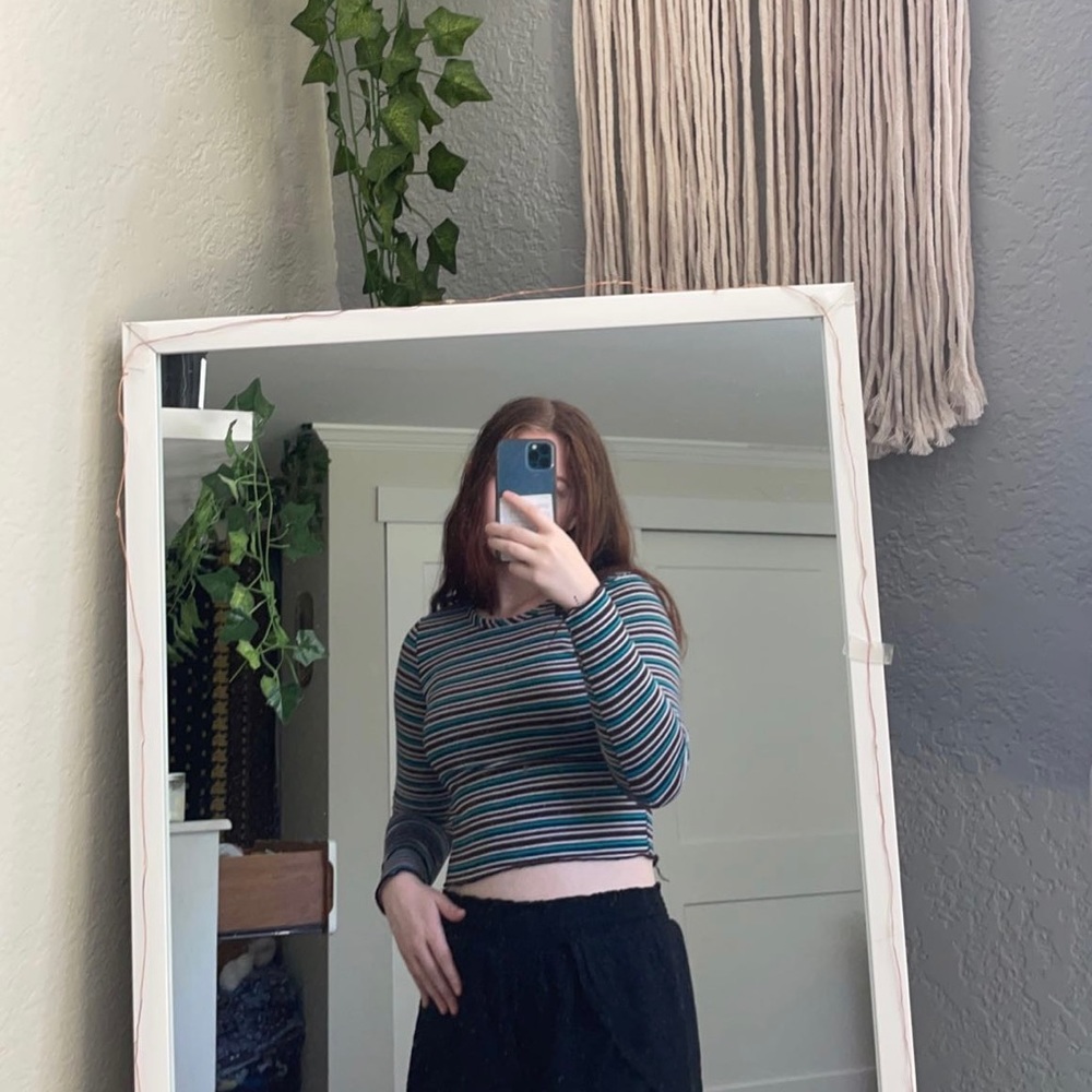 Cropped striped long sleeve